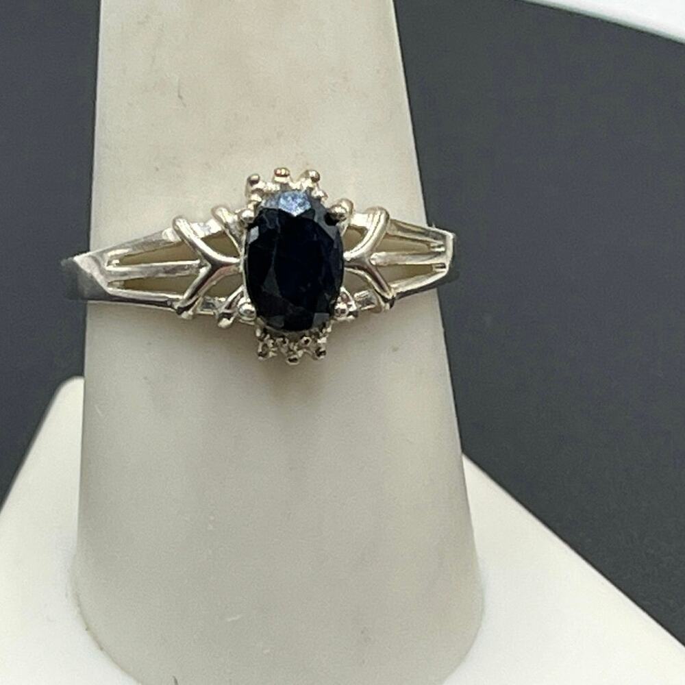 NV Signed Prong Set Oval Sapphire 925 Sterling Silver Ring Sz‎ 9.50